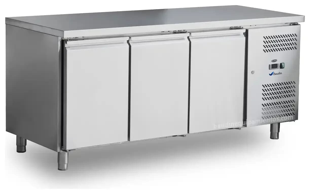 bajo mostrador Refrigerado 3 puertas Kuma GN3100 TN